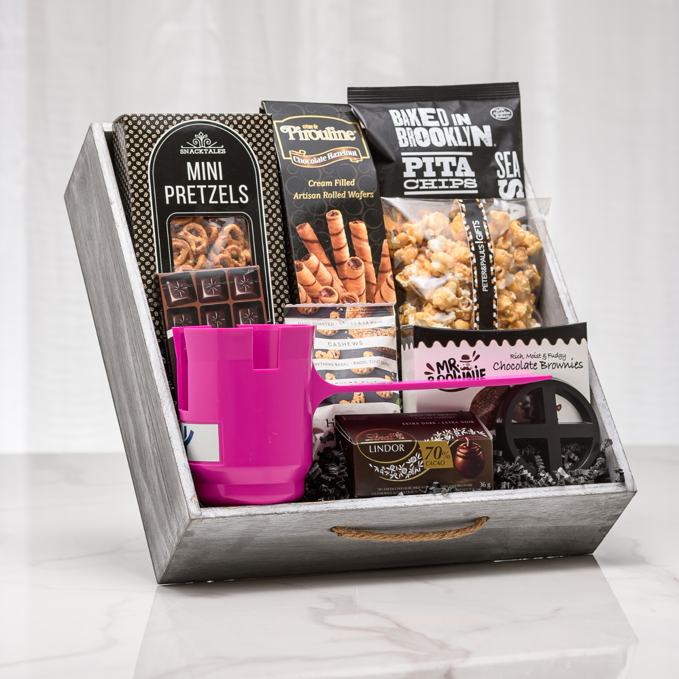 HandiCup Large Gift Basket