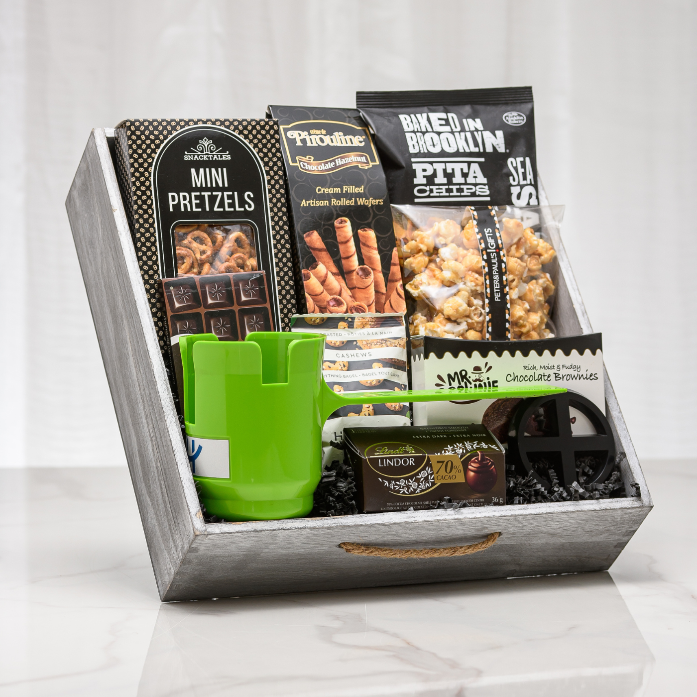 HandiCup Large Gift Basket